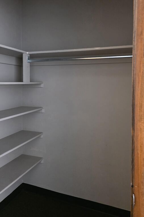 Walk-in closet
